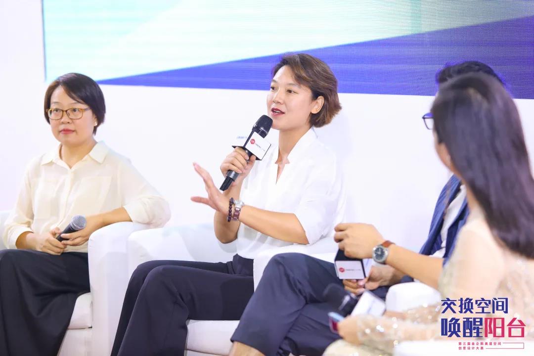 快讯：BG大游设计中心孙秀萍总经理受邀参加金企鹅美居空间创意设计大赛颁奖典礼