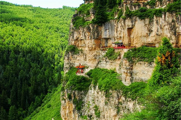 探究旅游策划在旅游发展中至关重要起着什么重要作用？